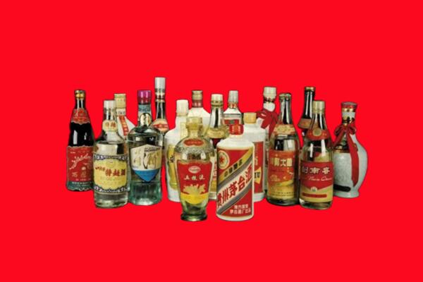 袁州区回收十八老酒.jpg
